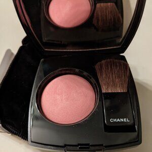 Chanel Sakura #87 Joues Contraste